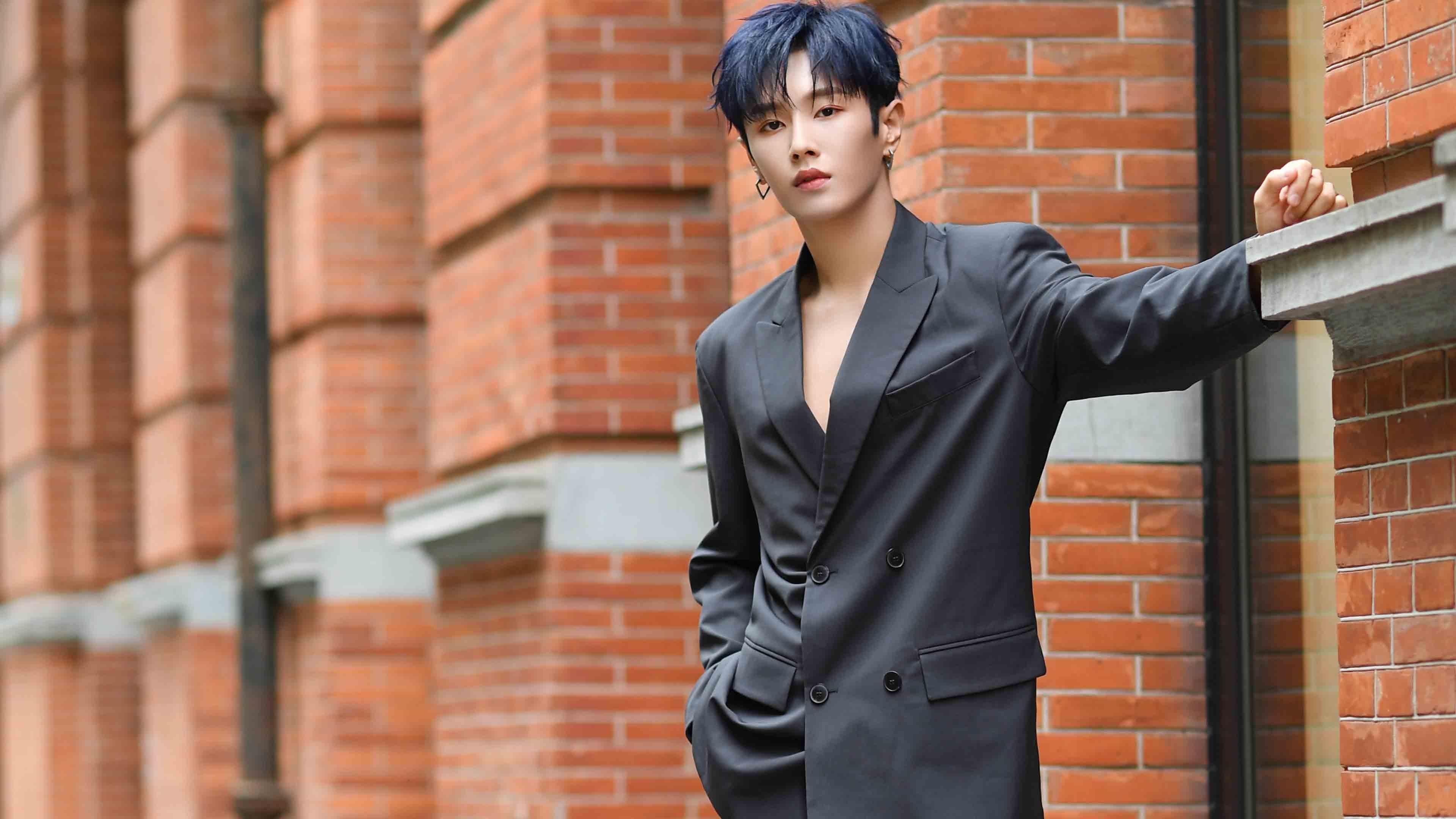 _比赛中的感人瞬间:逆境中的坚韧与拼搏_,比赛中激励人心的词语